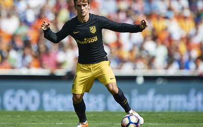 有球电竞独家-于帕梅卡诺还能坐稳主力吗